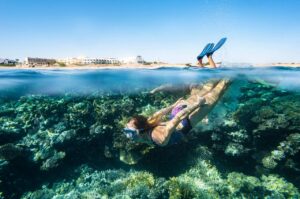 Three Corners Equinox Beach Resort in Marsa Alam aan het koraal duiken tussen de vissen