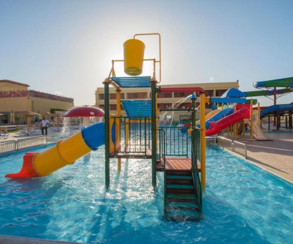 Casa Mare Resort in Marsa Alam het spraypark voor de kids