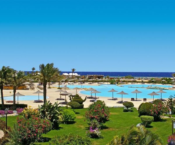 Gorgonia Beach Resort Marsa Alam de zwembaden van het resort