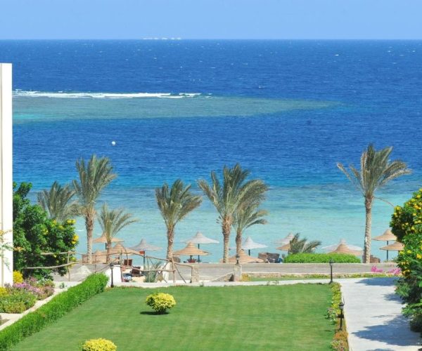 Royal Brayka Beach Resort in Marsa Alam met zeezicht