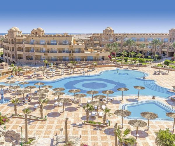 Utopia Beach Club in Marsa Alam overzicht van de zwembaden